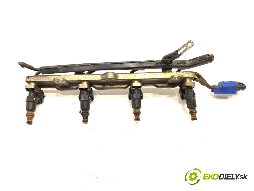 HONDA ACCORD VII sedan 2003 114 kW 2.0 (CL7) 1998 Lišta vstrekovacia  (Vstrekovacia lišta)