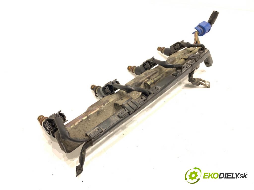 HONDA ACCORD VII sedan 2003 114 kW 2.0 (CL7) 1998 Lišta vstrekovacia  (Vstrekovacia lišta)