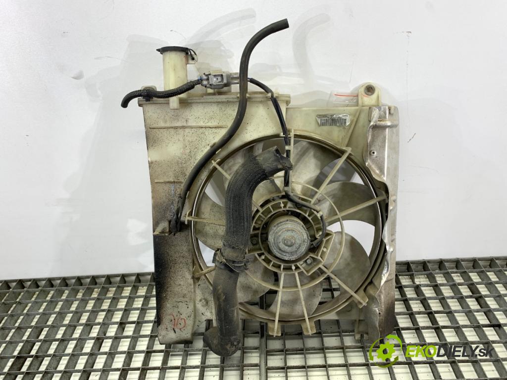 PEUGEOT 107 liftback 2007 50 kW 1.0 998 Ventilátor chladiča 16360-0Q010 (Ventilátor)