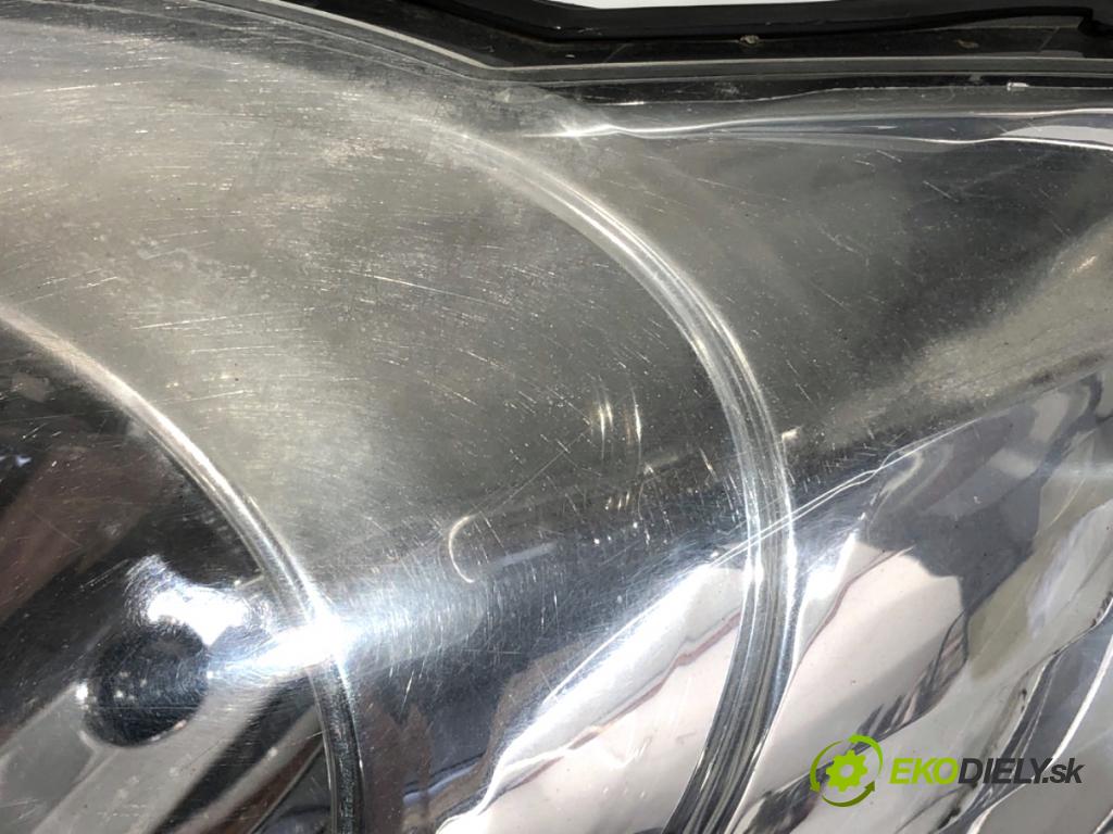 PEUGEOT 107 liftback 2007 50 kW 1.0 998 Svetlomet ľavy predný 81150-0H030