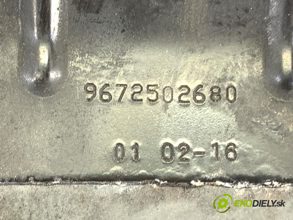 PEUGEOT 208 I liftback 2016 55 kW 1.6 HDi / BlueHDi 75 1560 Držiak predný  (Výstuhy predné)