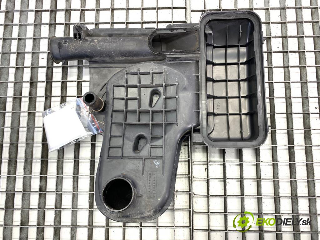 TOYOTA YARIS II liftback 2007 51 kW 1.0 VVT-i (KSP90_) 998 Obal filtra vzduchu 17705-0Q020 (Obal vzduchového filtra)