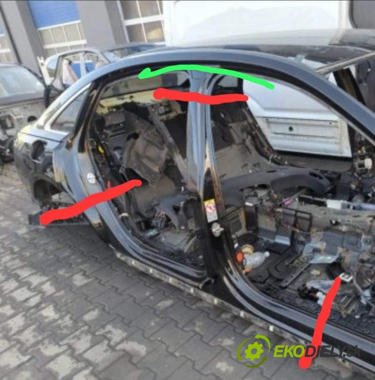 AUDI A8 D5 sedan 2020 338 kW 60 TFSI Mild Hybrid quattro 3996 KAROSERIA ČTVRŤÁK práh pravý 