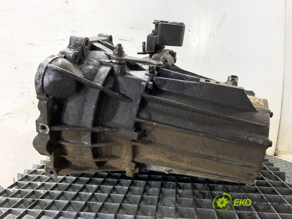 HYUNDAI SANTE FE I SUV 2001 107 kW 2.4 16V 4x4 2351 Prevodovka  (Prevodovka)