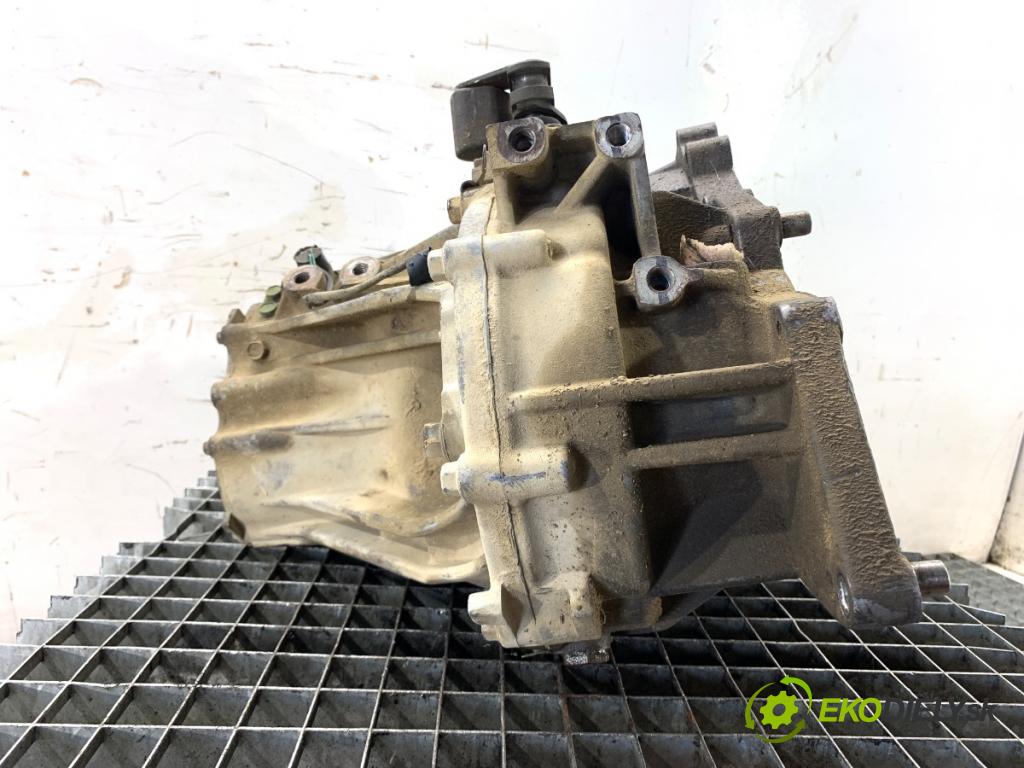 HYUNDAI SANTE FE I SUV 2001 107 kW 2.4 16V 4x4 2351 Prevodovka  (Prevodovka)