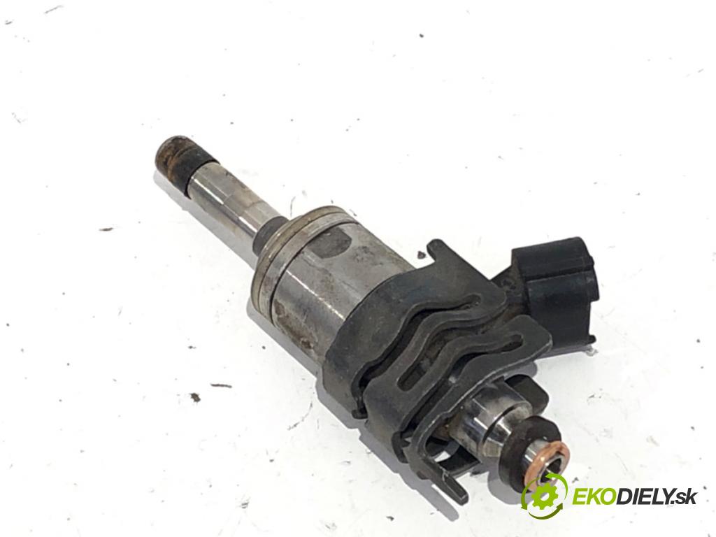 TOYOTA COROLLA E21 Kombi 2020 112 kW 2.0 Hybrid (MZEH12) 1987 vstrekovač 23250-F2050 (Vstrekovač paliva)