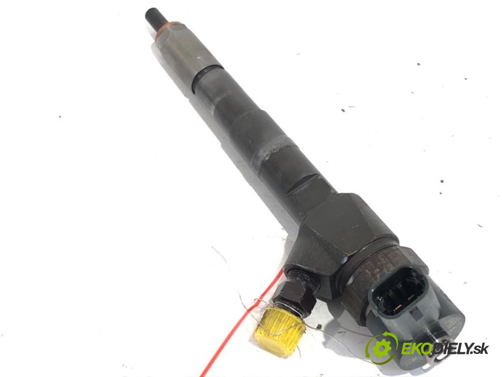 FIAT TIPO sedan 2016 88 kW 1.6 D (356SXG1B) 1598 vstrekovač 0445110524 (Vstrekovač paliva)