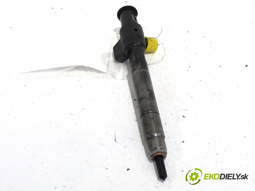 PEUGEOT 508 SW I Kombi 2015 133 kW 2.0 BlueHDi 180 1997 vstrekovač 9674984080 (Vstrekovač paliva)