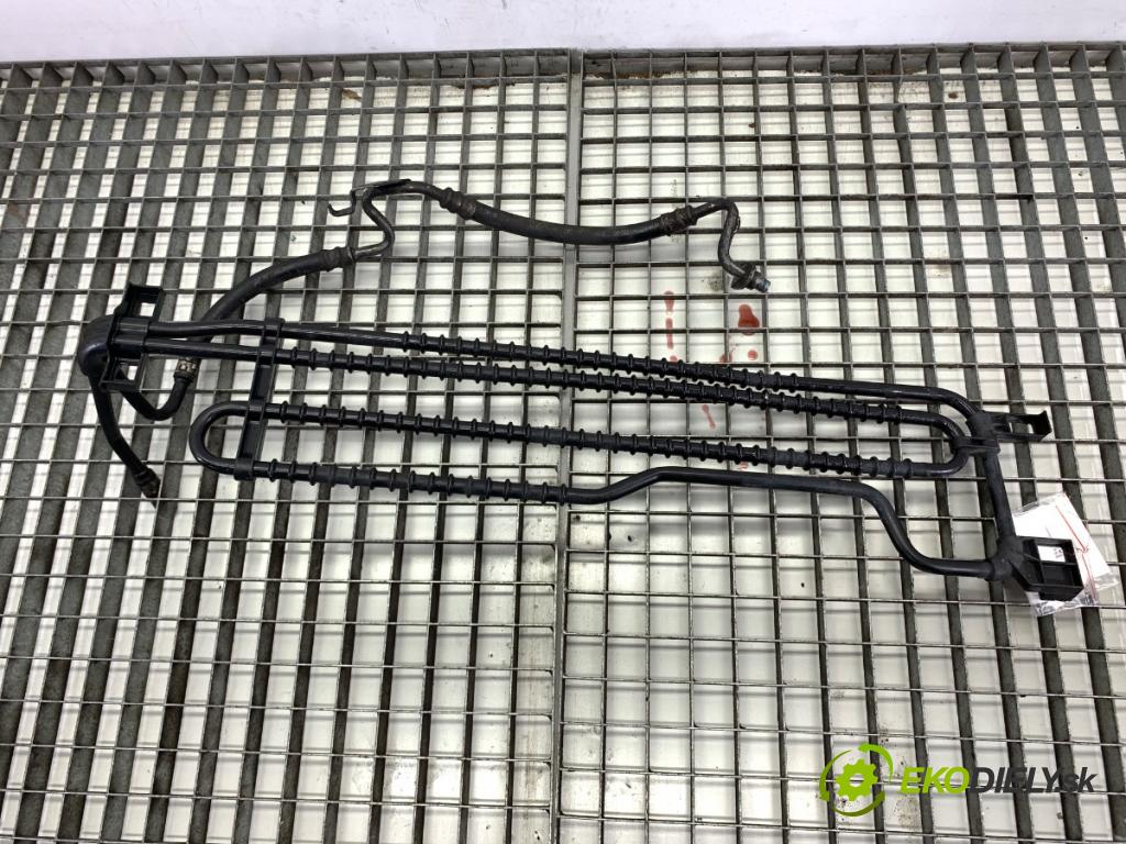 MERCEDES-BENZ S212 Kombi 2012 100 kW E 200 CDI / BlueTEC (212.205, 212.206) 2143 hadica servočerpadlo  (Rúrka servočerpadla)