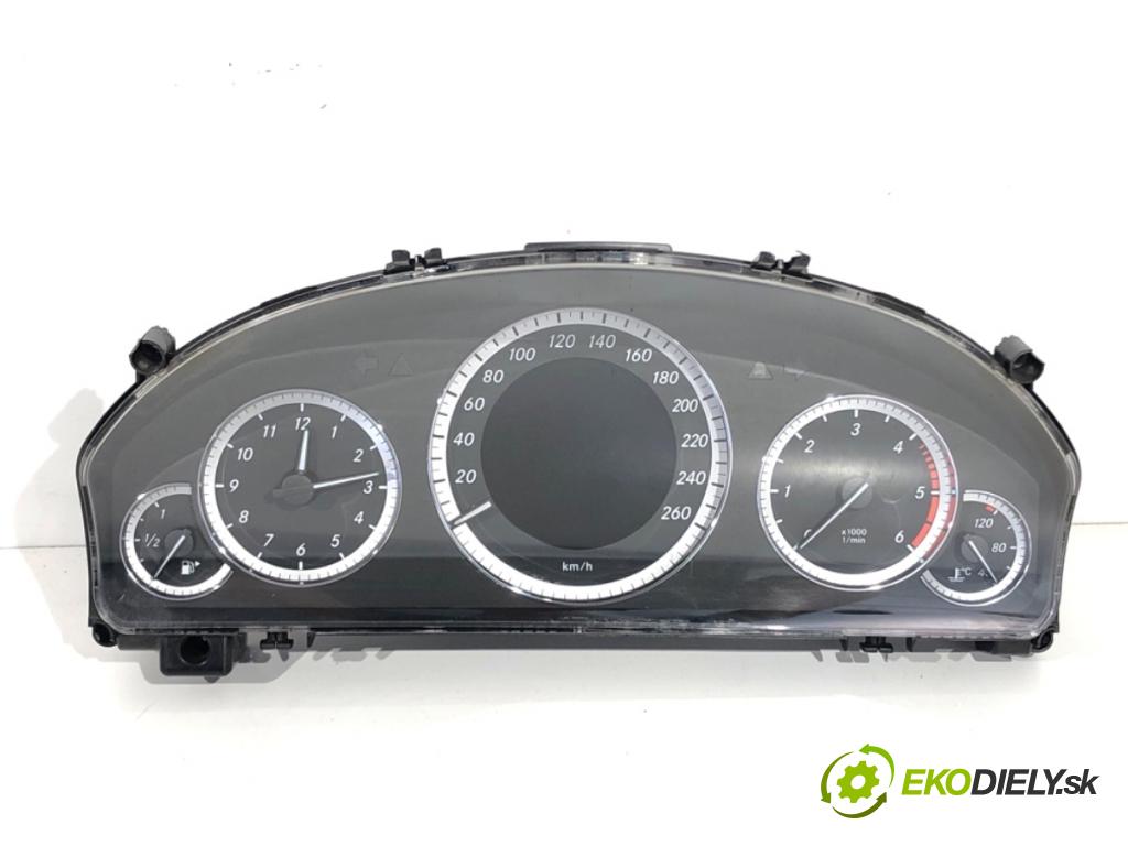 MERCEDES-BENZ S212 Kombi 2012 100 kW E 200 CDI / BlueTEC (212.205, 212.206) 2143 Prístrojovka A2129003313 (Prístrojová doska)