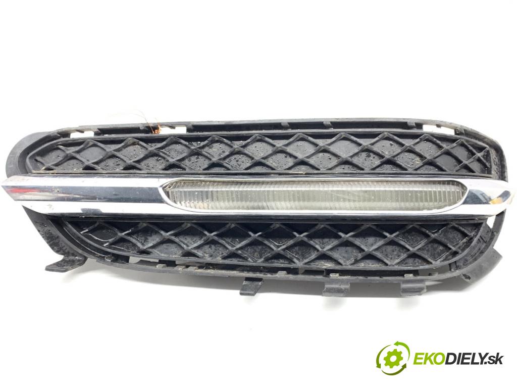 MERCEDES-BENZ S212 Kombi 2012 100 kW E 200 CDI / BlueTEC (212.205, 212.206) 2143 Svetlo DRL: pravy predný A2128851823