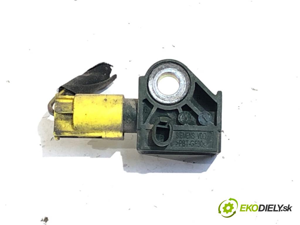 MERCEDES-BENZ S212 Kombi 2012 100 kW E 200 CDI / BlueTEC (212.205, 212.206) 2143 Snímač nárazu A1729056000 (Snímač nárazu)