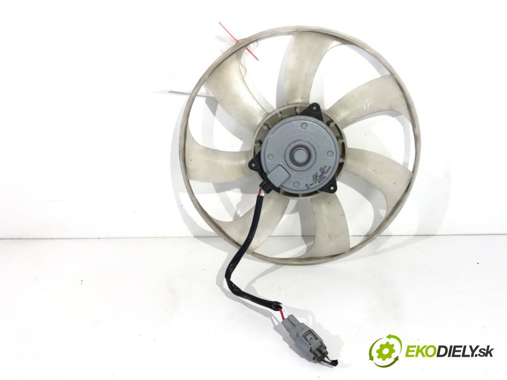 TOYOTA COROLLA E21 sedan 2020 72 kW 1.8 VVTi Hybrid (ZWE211, MZEA12) 1798 ventilátor chladiče 16363-0T190 (Ventilátor)