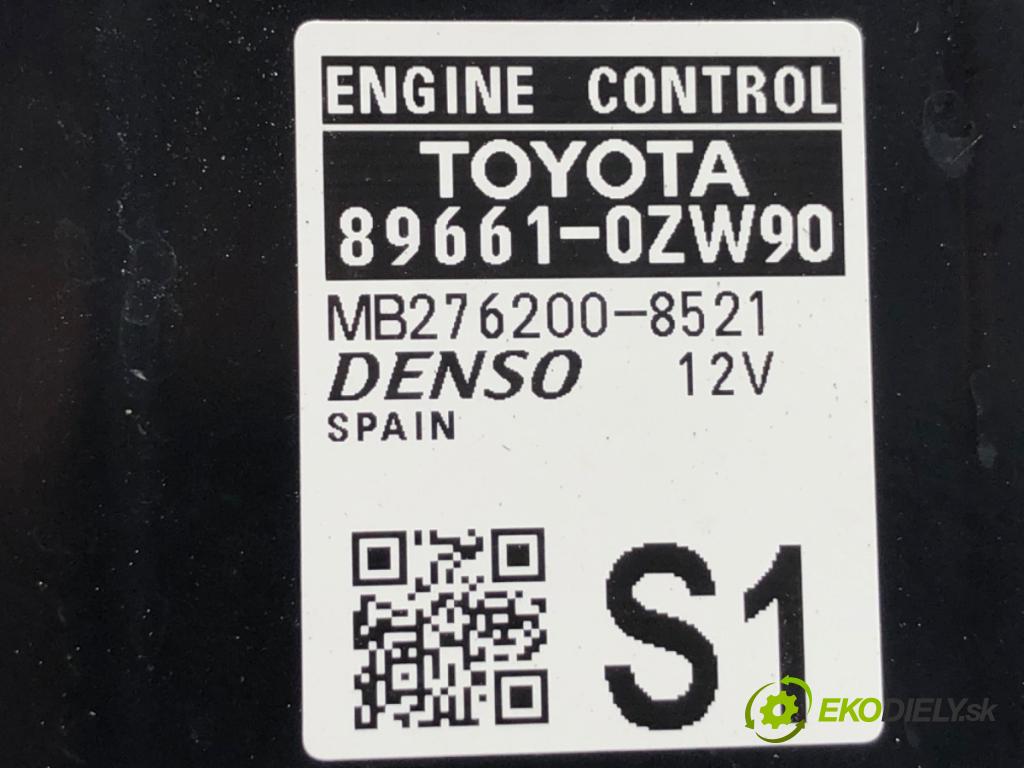 TOYOTA COROLLA E21 sedan 2020 72 kW 1.8 VVTi Hybrid (ZWE211, MZEA12) 1798 riadiaca jednotka Motor 89661-0ZW90 (Riadiaca jednotka)