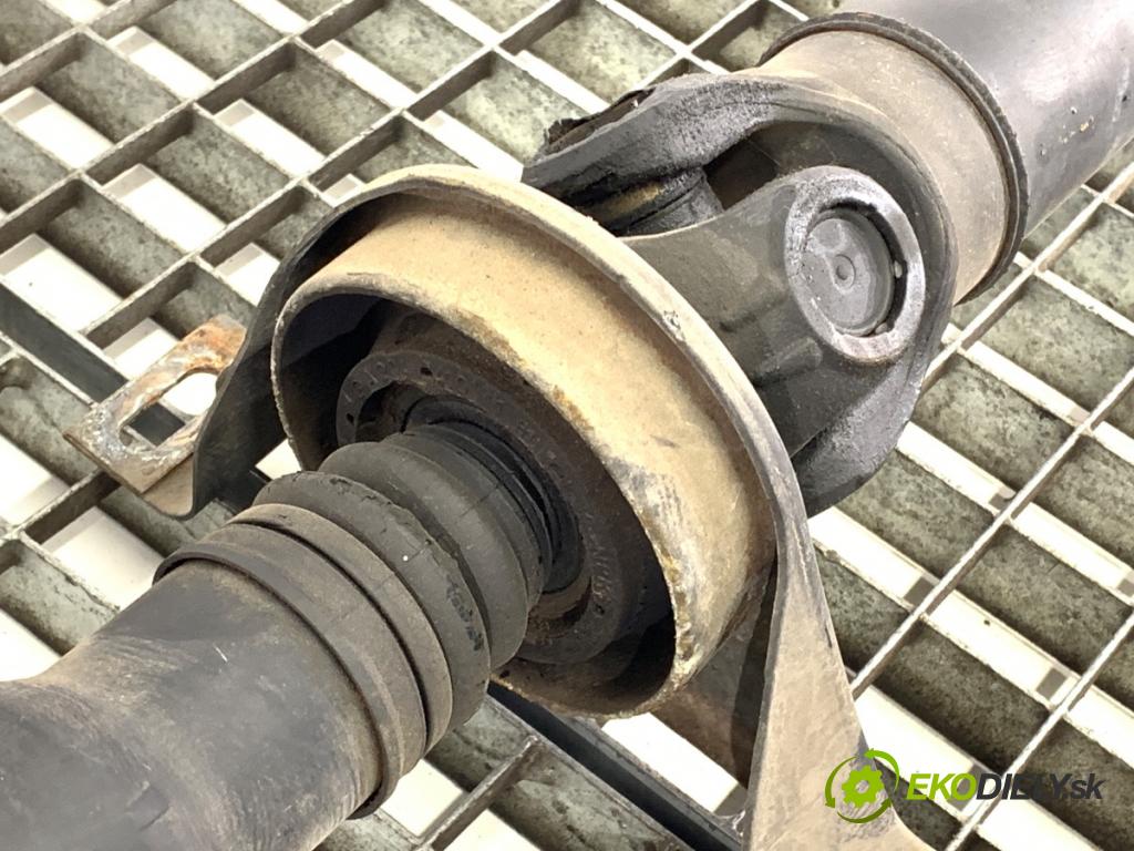 MERCEDES-BENZ S204 Kombi 2008 135 kW C 200 Kompressor (204.241) 1796 Kardaň, hriadeľ hnací zad A2040106 (Kardaňový hriadeľ)