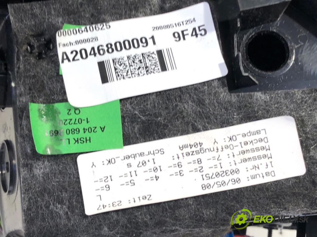 MERCEDES-BENZ S204 Kombi 2008 135 kW C 200 Kompressor (204.241) 1796 Priehradka, kastlík spolujazdca A2046800091 (Priehradka (kastlík))