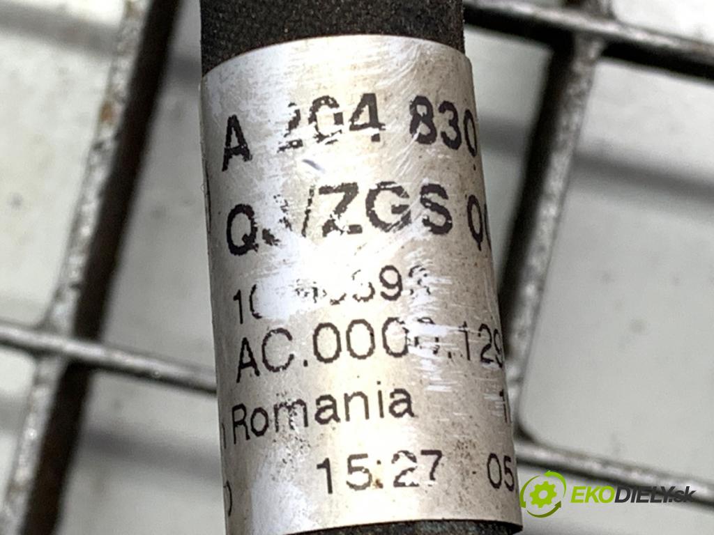 MERCEDES-BENZ S204 Kombi 2008 135 kW C 200 Kompressor (204.241) 1796 rúrka klimatizácie A2048304415 (Rúrka klimatizácie)