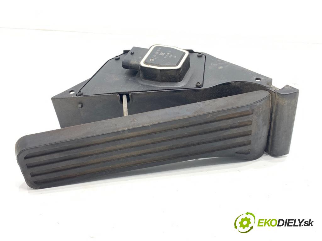 MERCEDES-BENZ S204 Kombi 2008 135 kW C 200 Kompressor (204.241) 1796 Potenciometer plynu A2043000004 (Potenciometer plynového pedálu)