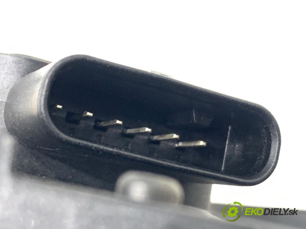 MERCEDES-BENZ S204 Kombi 2008 135 kW C 200 Kompressor (204.241) 1796 Potenciometer plynu A2043000004 (Potenciometer plynového pedálu)