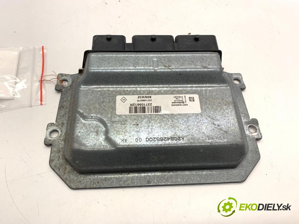 DACIA SANDERO II liftback 2017 54 kW 1.0 SCe 75 998 riadiaca jednotka Motor 237109612R (Riadiaca jednotka)