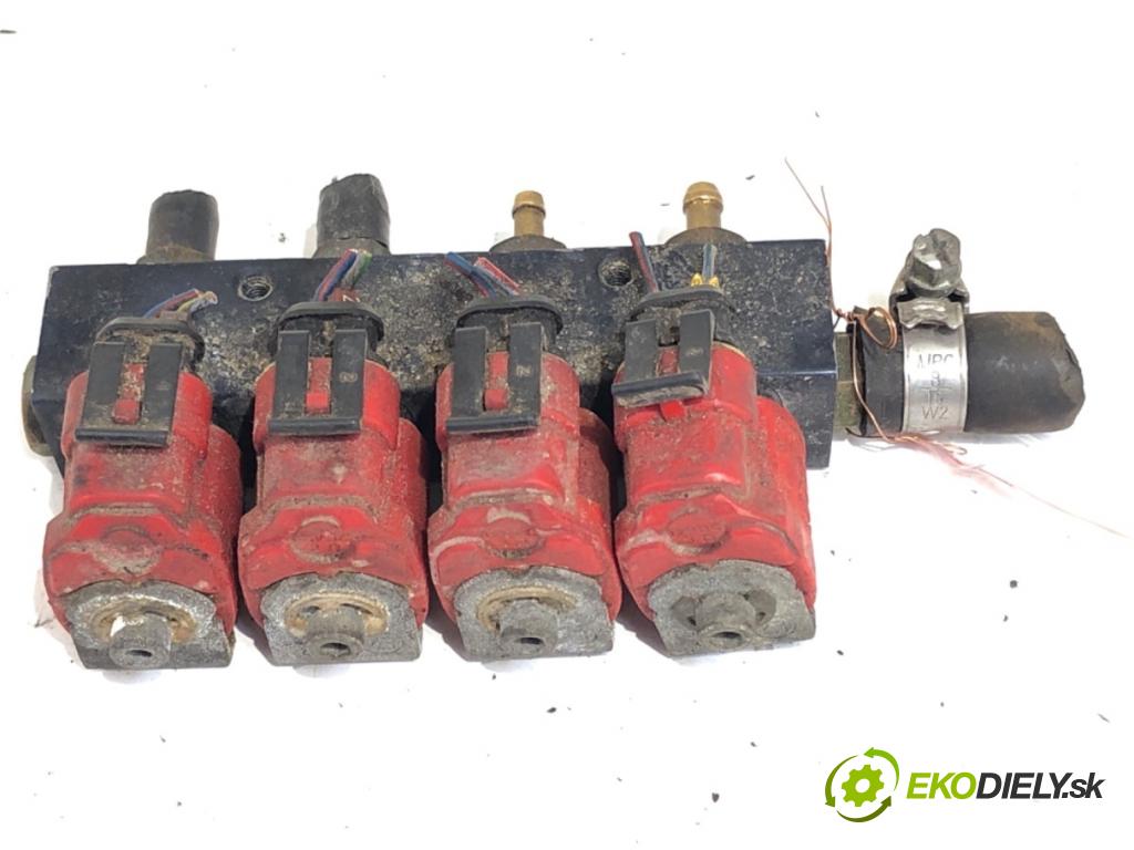 OPEL ASTRA H liftback 2005 66 kW 1.4 (L08) 1364 vstrekovač LPG 67R010104