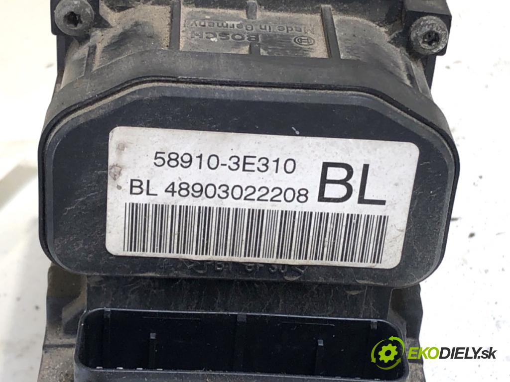 KIA SORENTO I SUV 2005 103 kW 2.5 CRDi 2497 Pumpa ABS 58910-3E310 (Pumpa ABS)