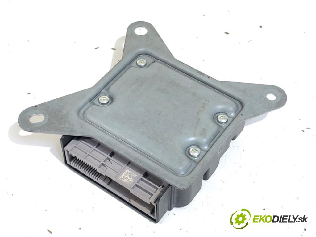 RENAULT TWINGO III liftback 2018 66 kW 0.9 TCe 90 898 senzor airbag 985101180R (Snímač)