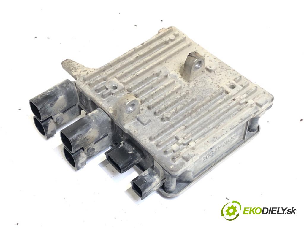 RENAULT TWINGO III liftback 2018 66 kW 0.9 TCe 90 898 Modul servočerpadlo 6700003892 (Riadiaca jednotka ostatné)