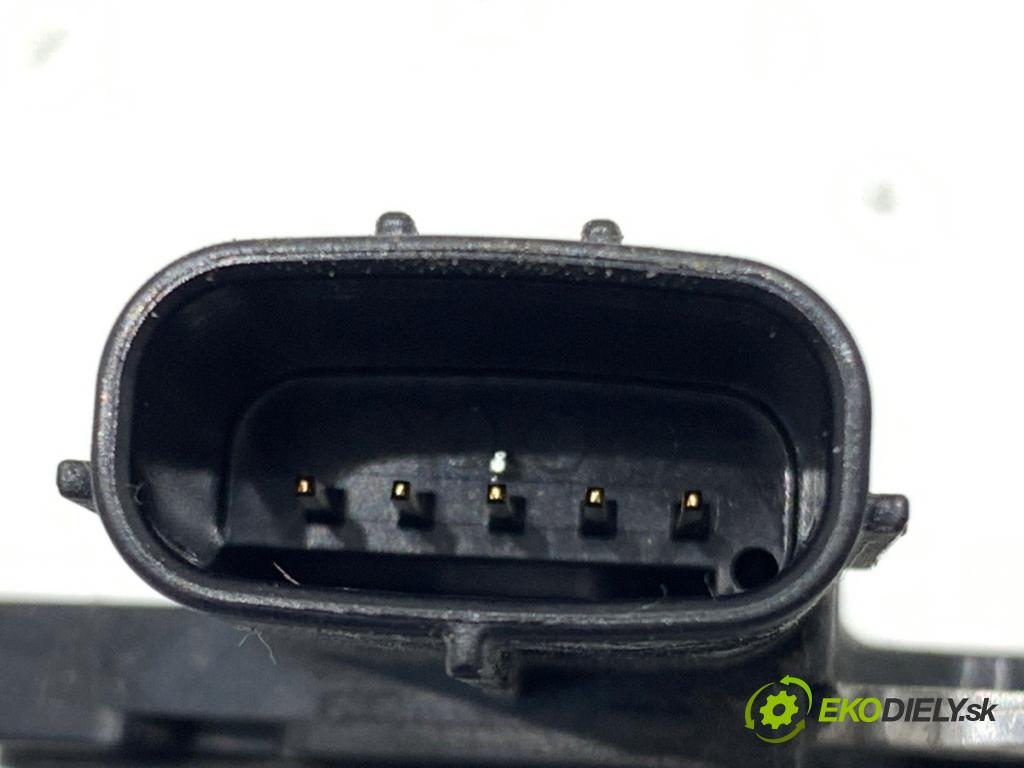 TOYOTA COROLLA E21 sedan 2020 72 kW 1.8 VVTi Hybrid (ZWE211, MZEA12) 1798 Váha vzduchu 22204-75030 (Váha vzduchu)