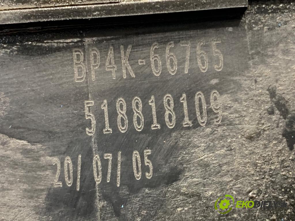 MAZDA 3 liftback 2006 77 kW 1.6 (BK14) 1598 Skrinka poistková BP4K-66765 (Poistková skrinka)