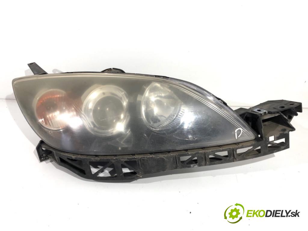 MAZDA 3 liftback 2006 77 kW 1.6 (BK14) 1598 Svetlomet pravy predný 