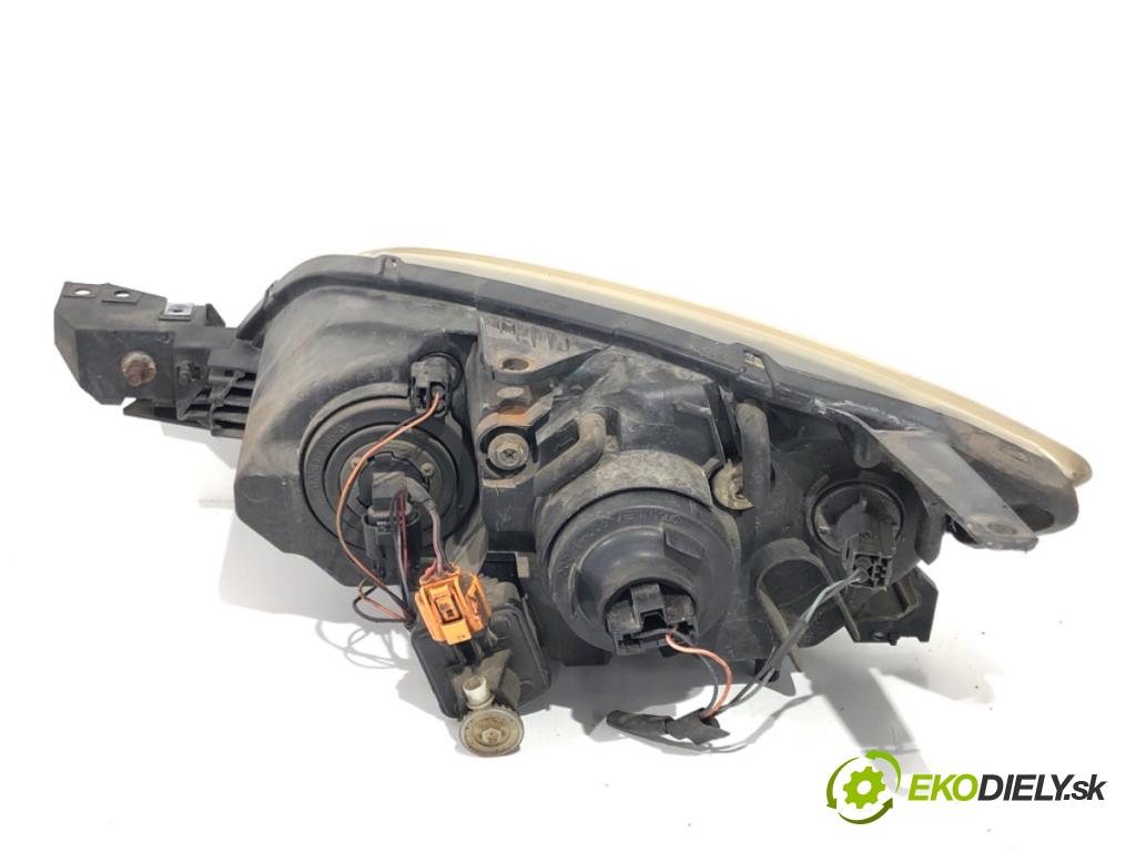 MAZDA 3 liftback 2006 77 kW 1.6 (BK14) 1598 Svetlomet pravy predný