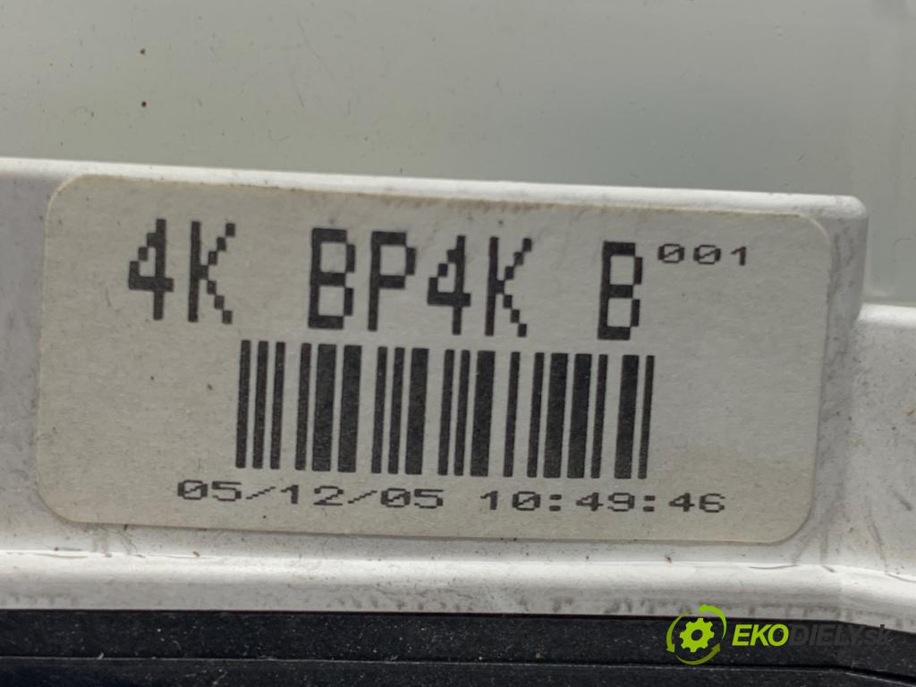 MAZDA 3 liftback 2006 77 kW 1.6 (BK14) 1598 Prístrojovka 4KBP4KB (Prístrojová doska)