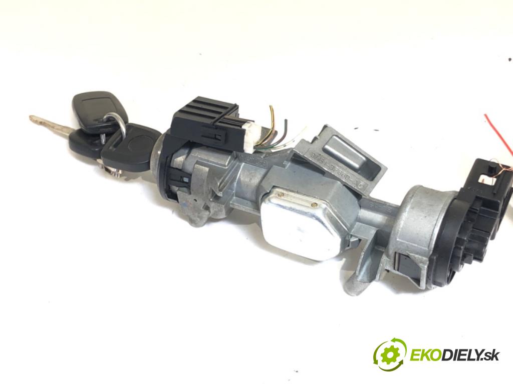 MAZDA 3 liftback 2005 80 kW 1.6 DI Turbo 1560 spinačka 3M51-3F880-AC (Spínacia skrinka)