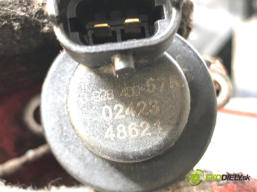 MAZDA 3 liftback 2005 80 kW 1.6 DI Turbo 1560 Regulátor tlaku paliva 0928400576 (Palivový systém ostatné)