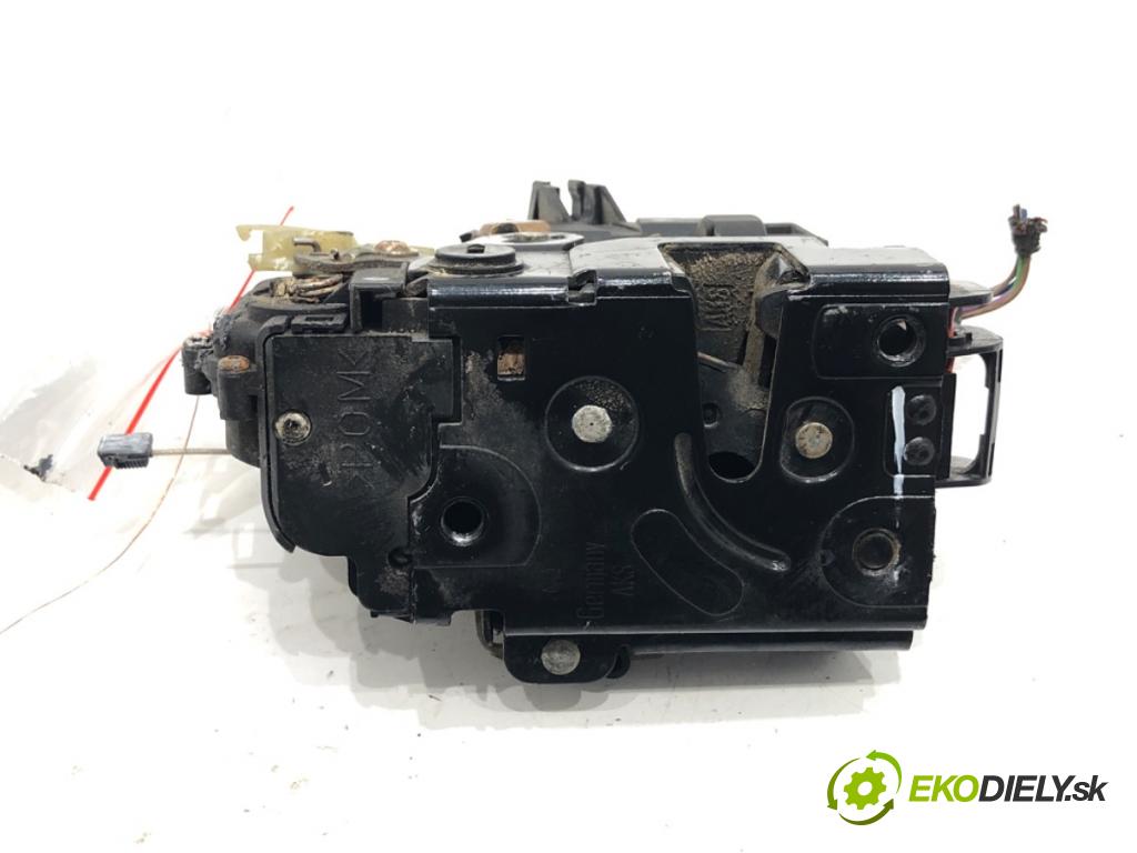 VW BORA Kombi 2001 96 kW 1.9 TDI 4motion 1896 zámok dveře levý zadní část 