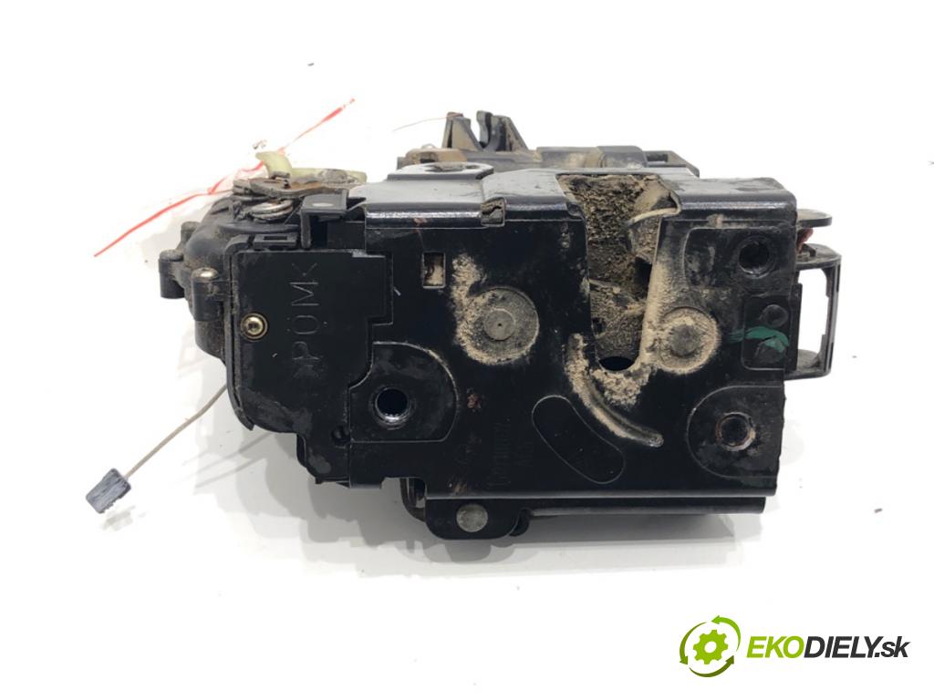 VW BORA Kombi 2001 96 kW 1.9 TDI 4motion 1896 zámok dveře levý přední část 