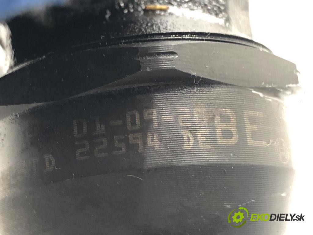 VW BORA Kombi 2001 96 kW 1.9 TDI 4motion 1896 Vstrekovacie ventily 038130073AL