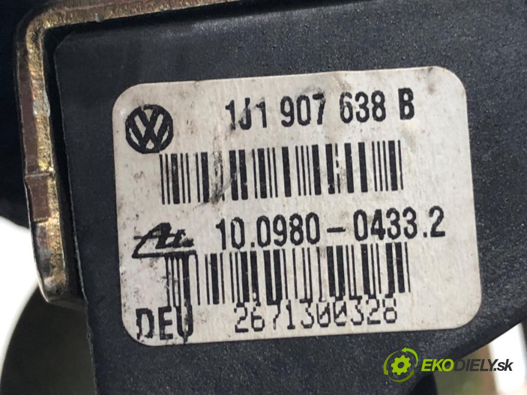 VW BORA Kombi 2001 96 kW 1.9 TDI 4motion 1896 snímač ESP 1J1907638B