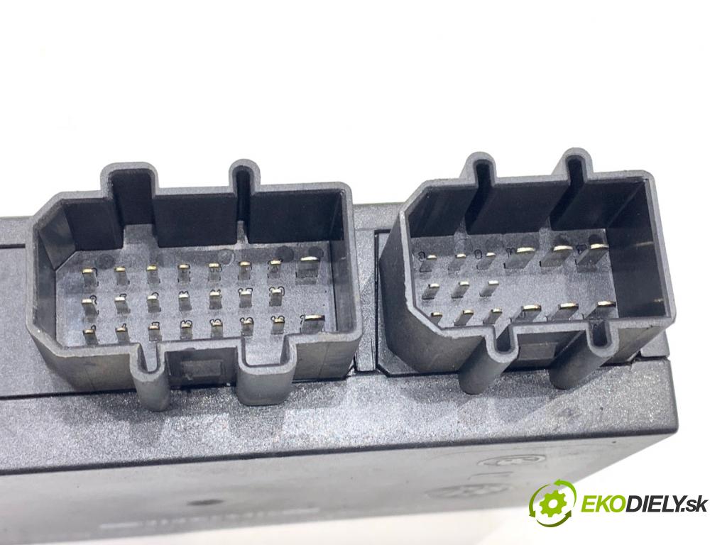 VW BORA Kombi 2001 96 kW 1.9 TDI 4motion 1896 Modul komfortu 1C0959799B (Modul komfortu)