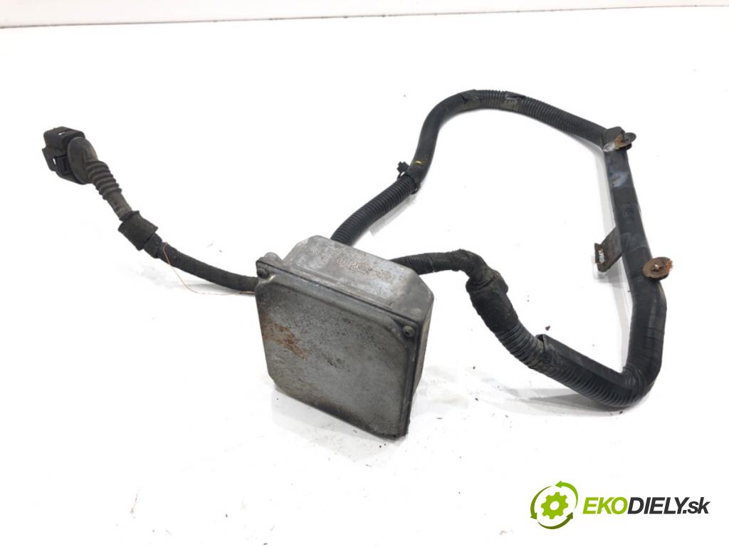VW BORA Kombi 2001 96 kW 1.9 TDI 4motion 1896 Menič XENON 1307329023 (Riadiaca jednotka xenónu)