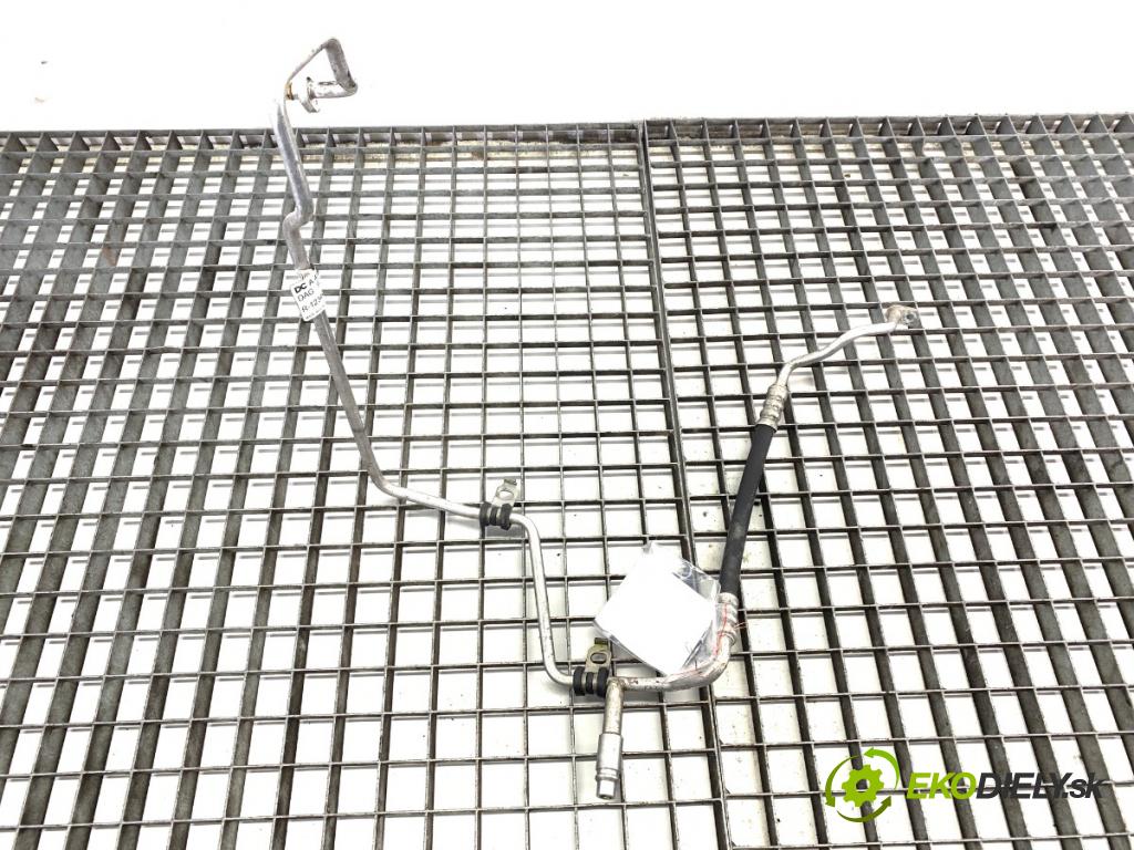 RENAULT TWINGO III liftback 2018 66 kW 0.9 TCe 90 898 rúrka klimatizácie  (Rúrka klimatizácie)