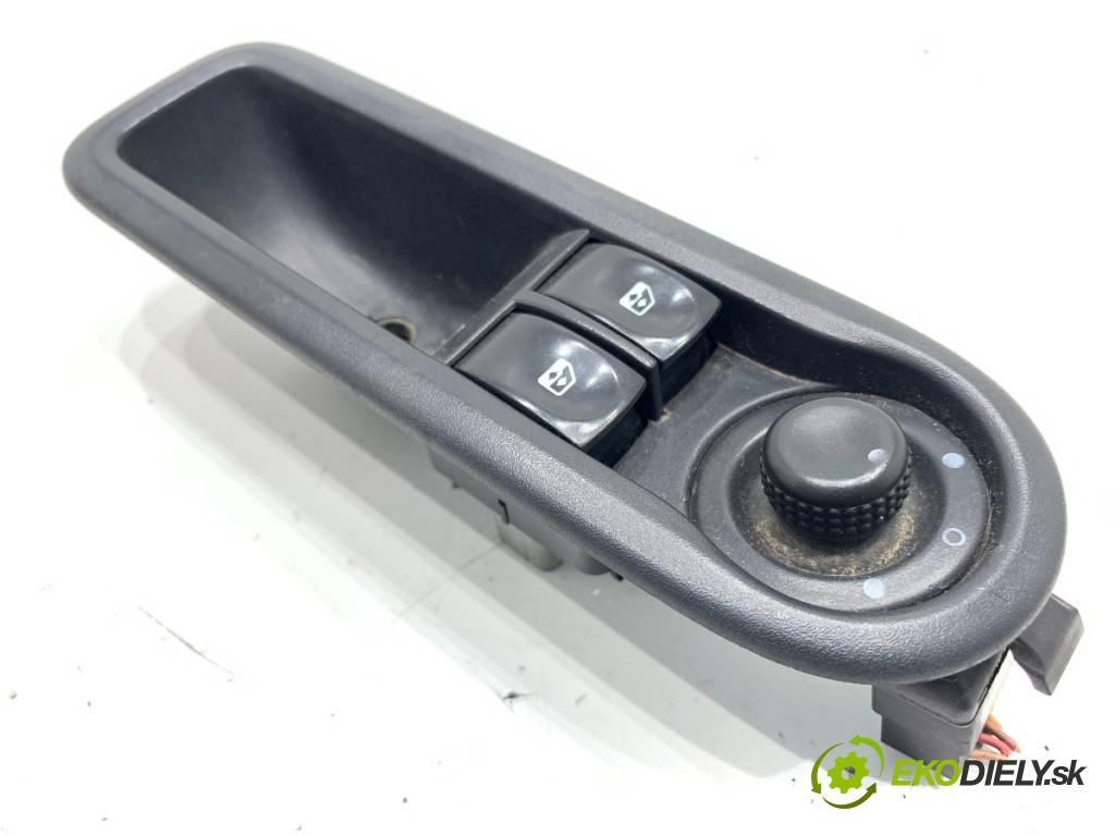RENAULT CLIO III liftback 2007 50 kW 1.5 dCi (C/BR0G, C/BR1G) 1461 přepínač oken 8200356515 (Páčky pod volantem)