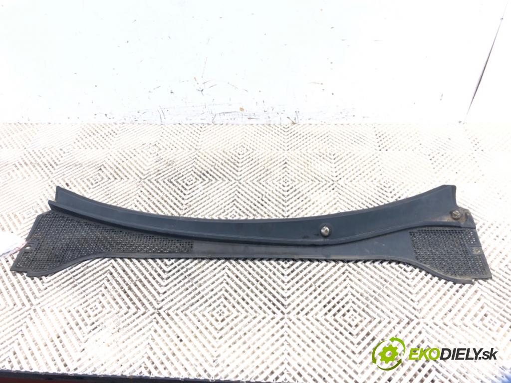 RENAULT CLIO III liftback 2007 50 kW 1.5 dCi (C/BR0G, C/BR1G) 1461 Torpédo, plast pod čelné okno 8200290131 (Torpédo (plast pod čelným sklom))