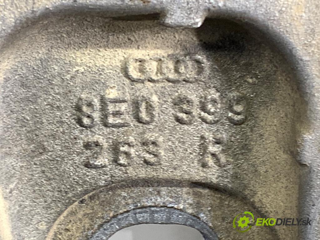 AUDI A4 B6 sedan 2004 96 kW 1.9 TDI 1896 Držiak prevodovky 8E0399263R
