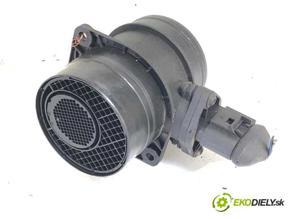 AUDI A4 B6 sedan 2004 96 kW 1.9 TDI 1896 Váha vzduchu 074906461B (Váha vzduchu)