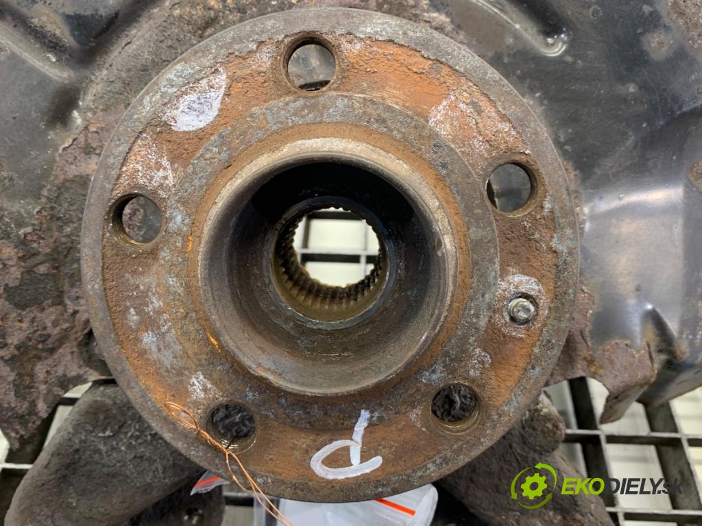 AUDI A2 liftback 2002 55 kW 1.4 1390 náboj pravy predný