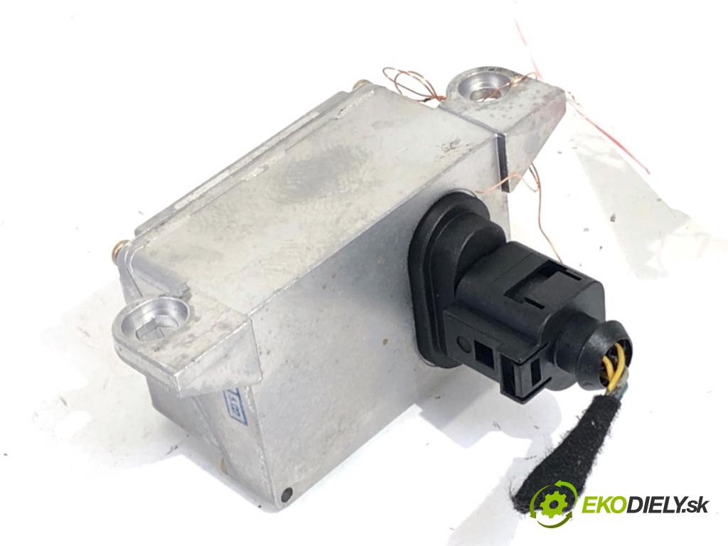 AUDI A2 liftback 2002 55 kW 1.4 1390 snímač ESP 8Z0907637B