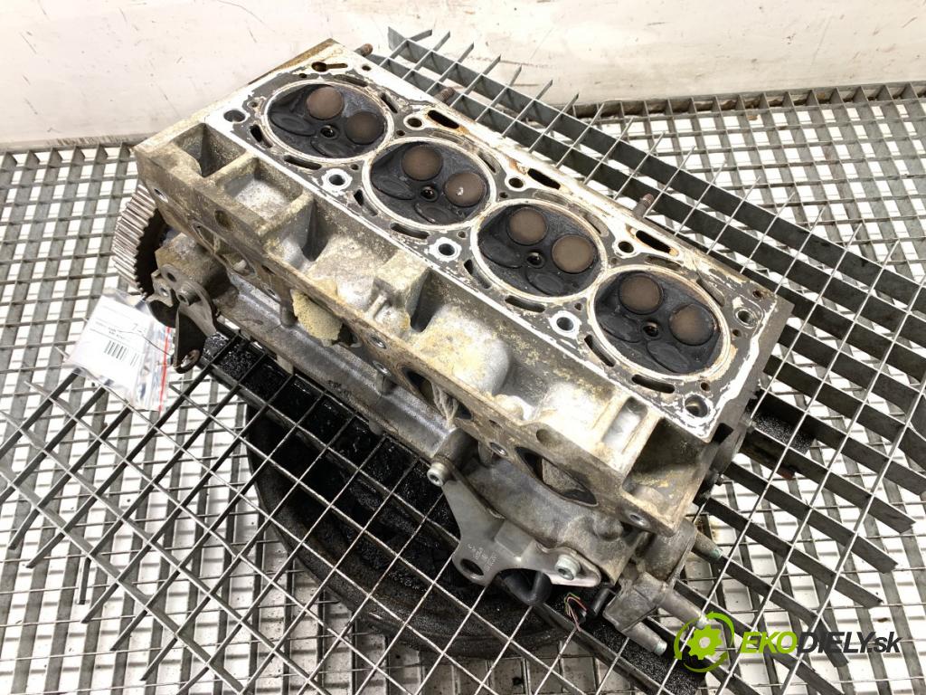 AUDI A2 liftback 2002 55 kW 1.4 1390 Hlava valcov 036103373AK (Hlava valcov)