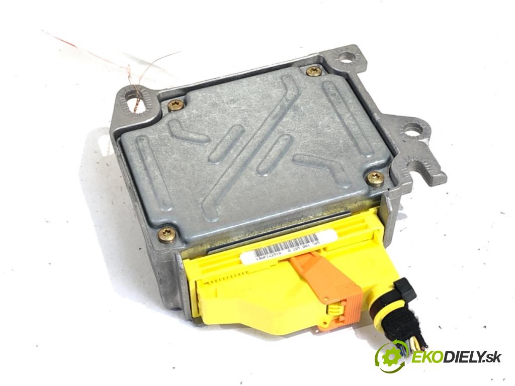 AUDI A2 liftback 2002 55 kW 1.4 1390 senzor airbag 8Z0959655E (Snímač)